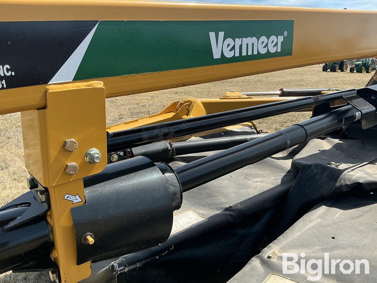 2019-vermeer-tm1200-image-10