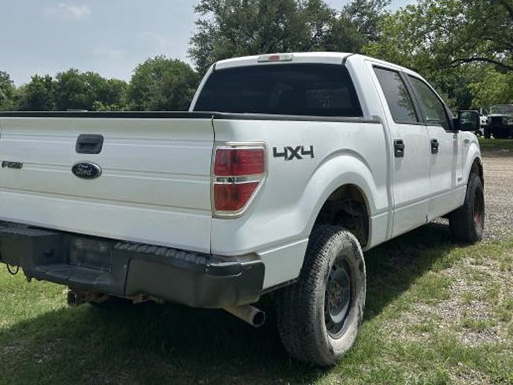 2014-ford-f150-xl-image-6