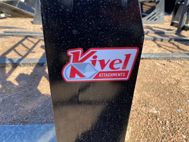 #4075-•-kivel-3,500-lbs.-pallet-fork-attachment-image-6