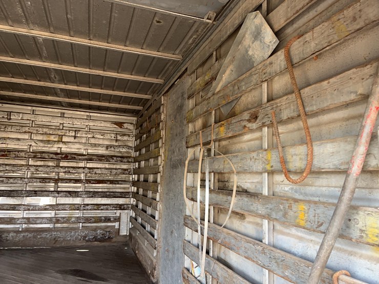 enclosed-aluminum-job-trailer.-image-21
