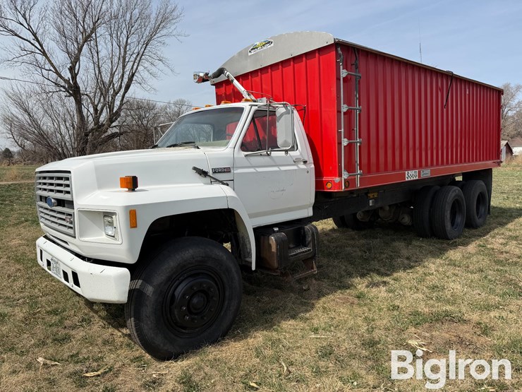 1985-ford-f8000-image-1