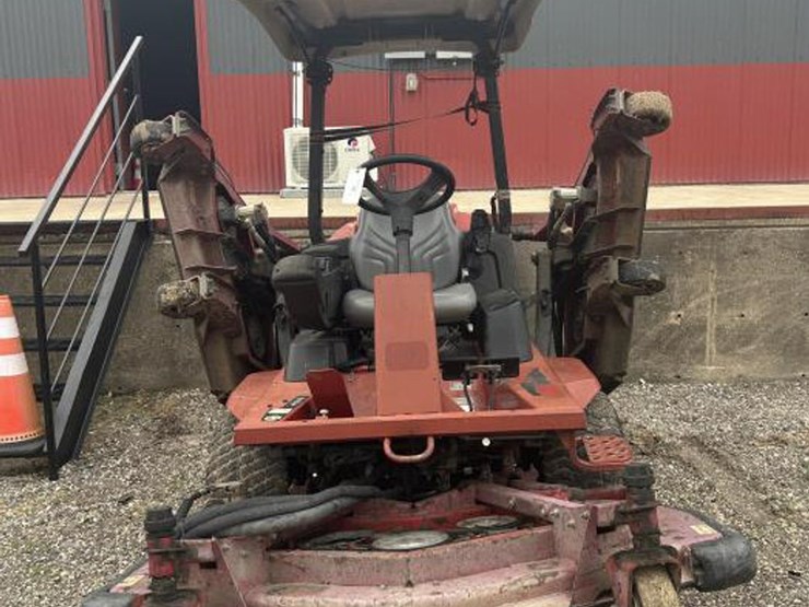 toro-groundsmaster-4000d-image-1