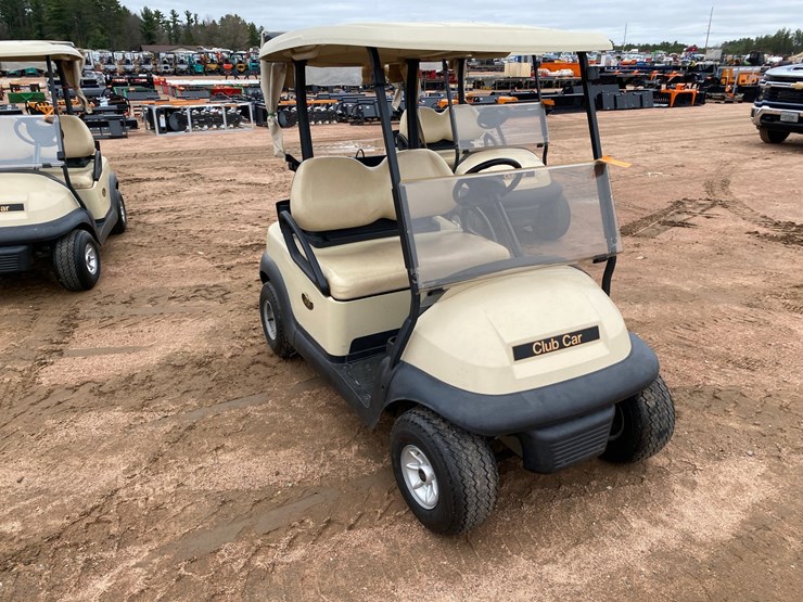 #1580-•-club-car-electric-golf-cart-with-charger-image-3