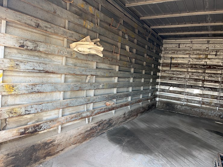 enclosed-aluminum-job-trailer.-image-17