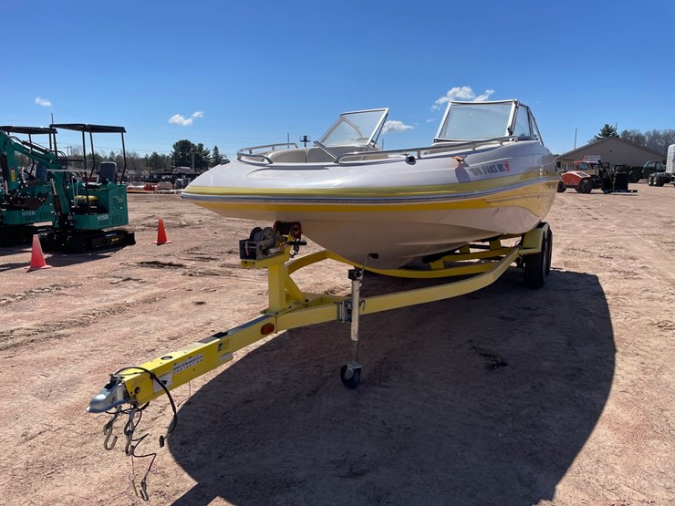 #1572-•-2005-tahoe-204-boat-(has-wi-title)-image-2