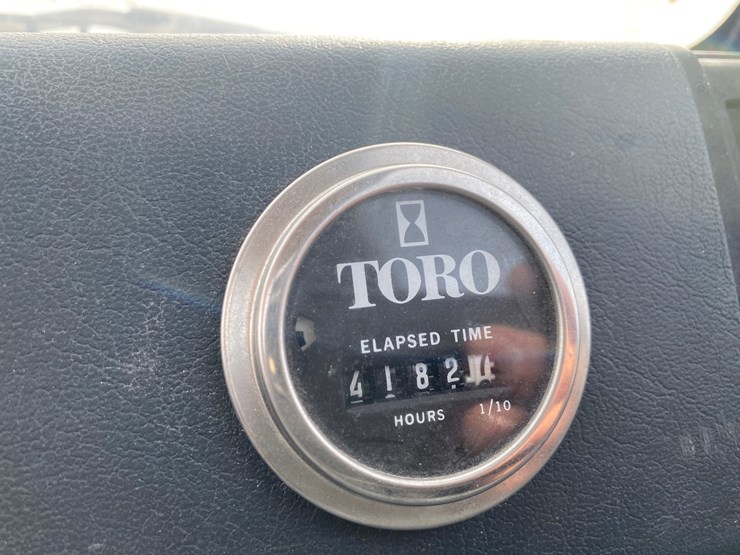 #1561-•-mitsubishi-minicab-truck-(no-title)-image-24