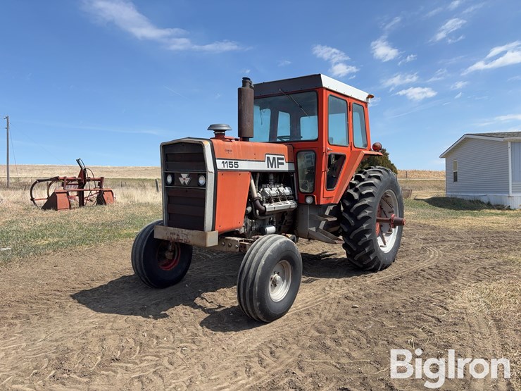 1973-massey-ferguson-1155-image-1