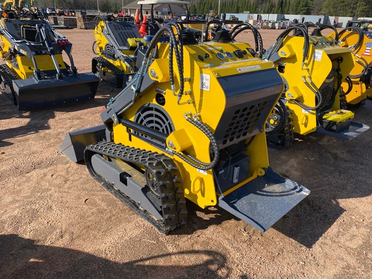 #5575-•-2026-ats-t460-tracked-mini-skid-steer-image-4