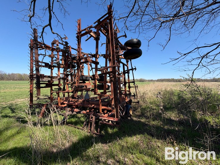 allis-chalmers-1400-image-5