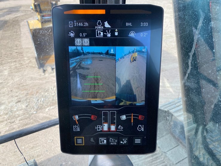 2018-caterpillar-320d-image-56