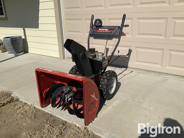 mtd-31be640f131-snow-blower-image-1