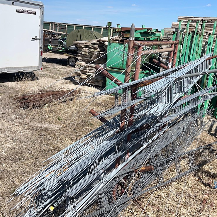 Rack with Wire rebar