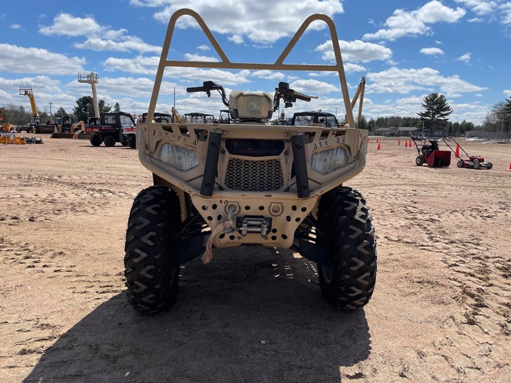 #1594-•-2012-polaris-m12zn8eai-4-wheeler-image-9