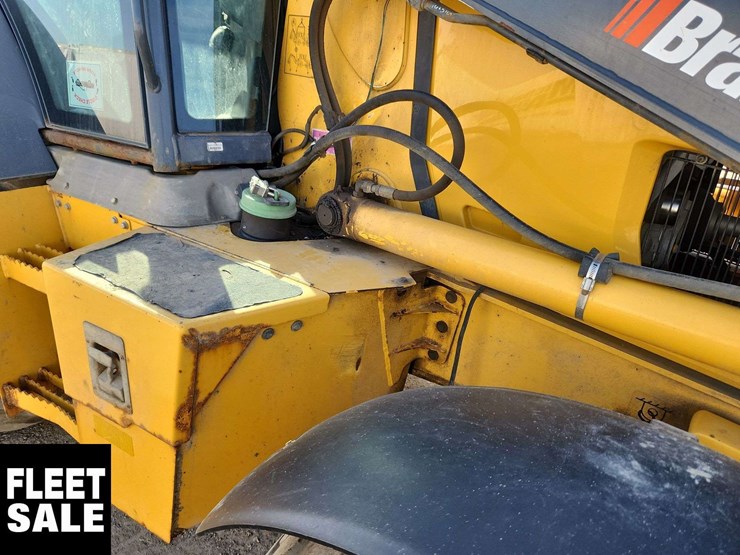 2017-deere-410l-image-37