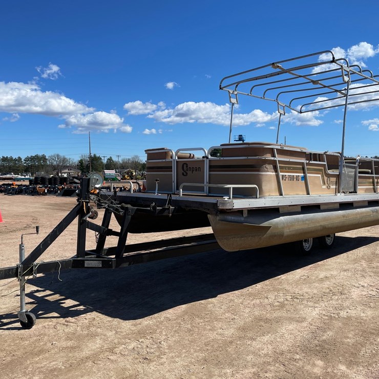 #1574 • 1984 Sanpan 816 20' Pontoon (Has WI Title)