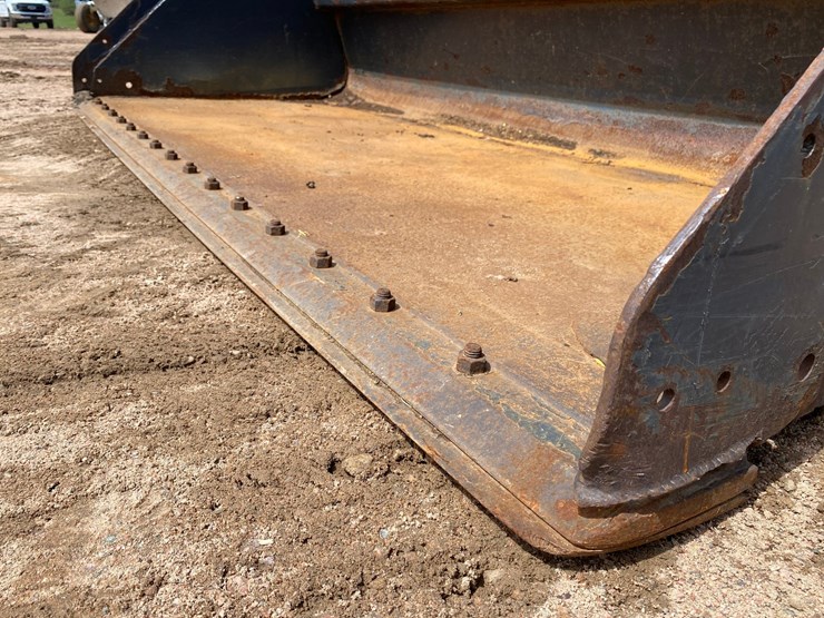 bobcat-100-image-4