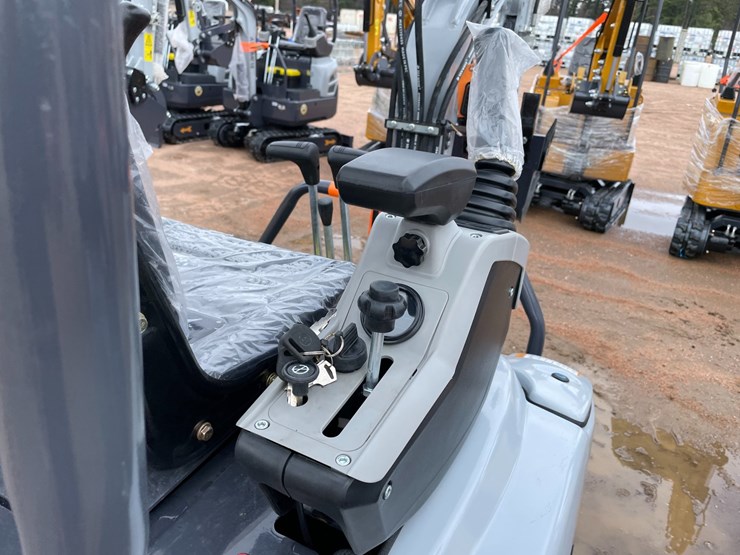 #5517-•-new-ats-me18-mini-excavator-image-11