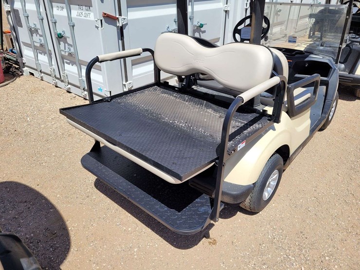 yamaha-4-seat/convertible-flatbed-golf-cart-image-6