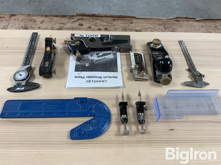 various-hand-tools-image-6
