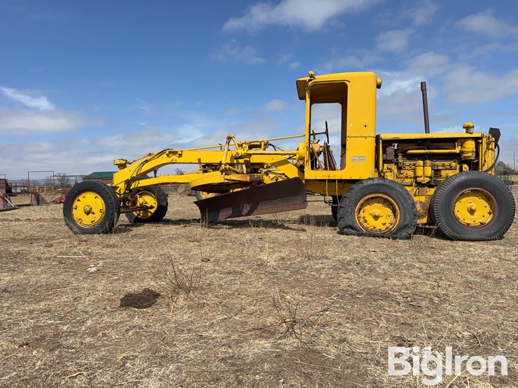 caterpillar-12-image-8