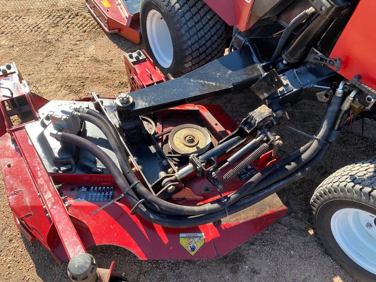 toro-groundsmaster-4000d-image-23