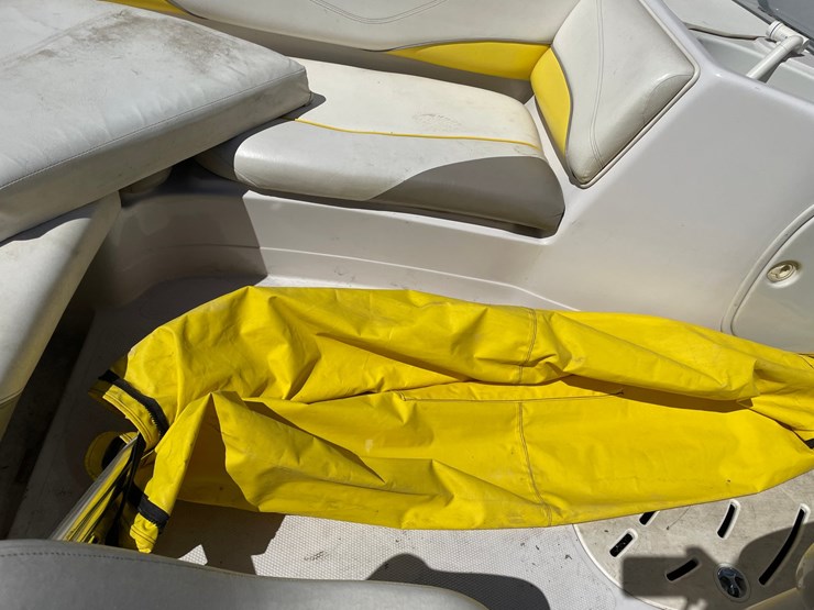 #1572-•-2005-tahoe-204-boat-(has-wi-title)-image-32