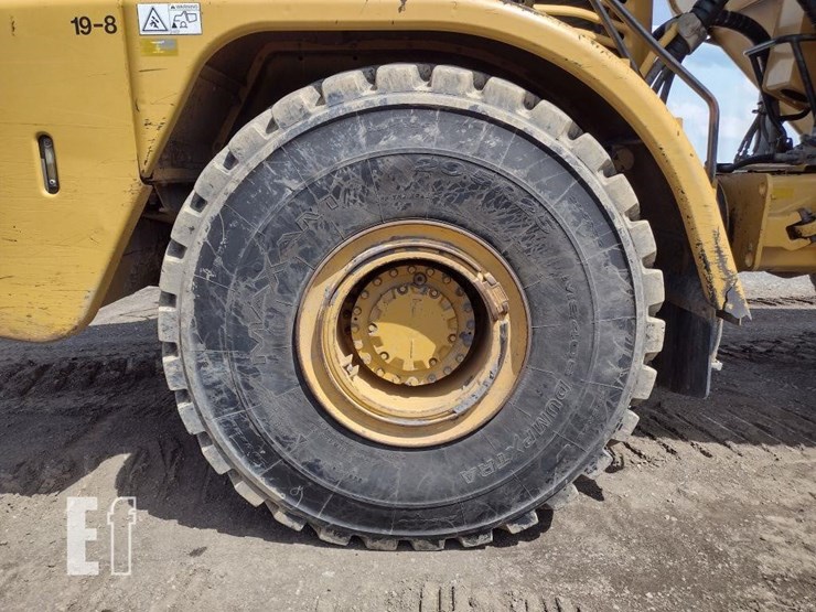2007-caterpillar-740-image-23
