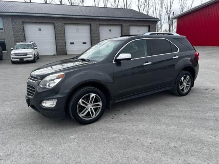 2017-chevrolet-equinox-image-1