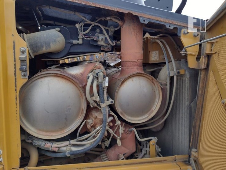 caterpillar-d6-image-38
