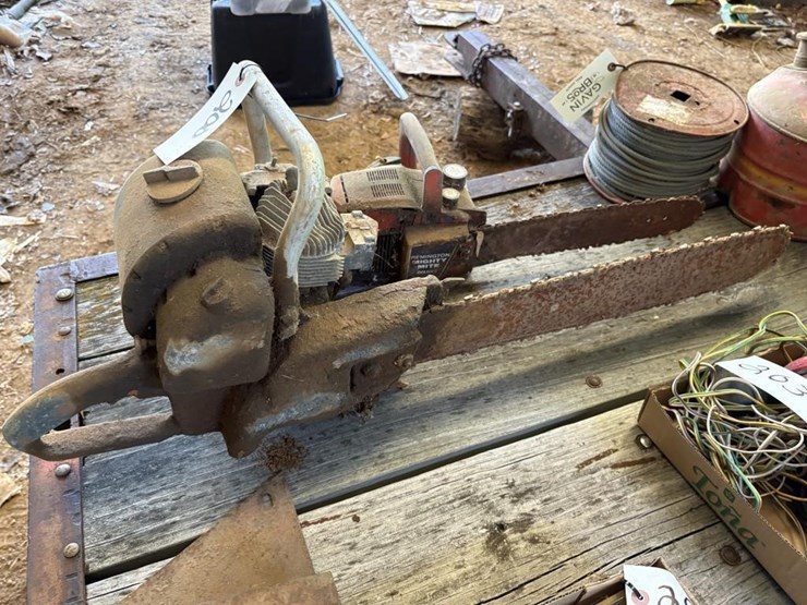 2--chainsaws-image-4