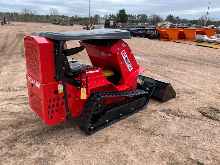 #5567-•-agt-sda-140t-tracked-mini-skid-steer-image-3