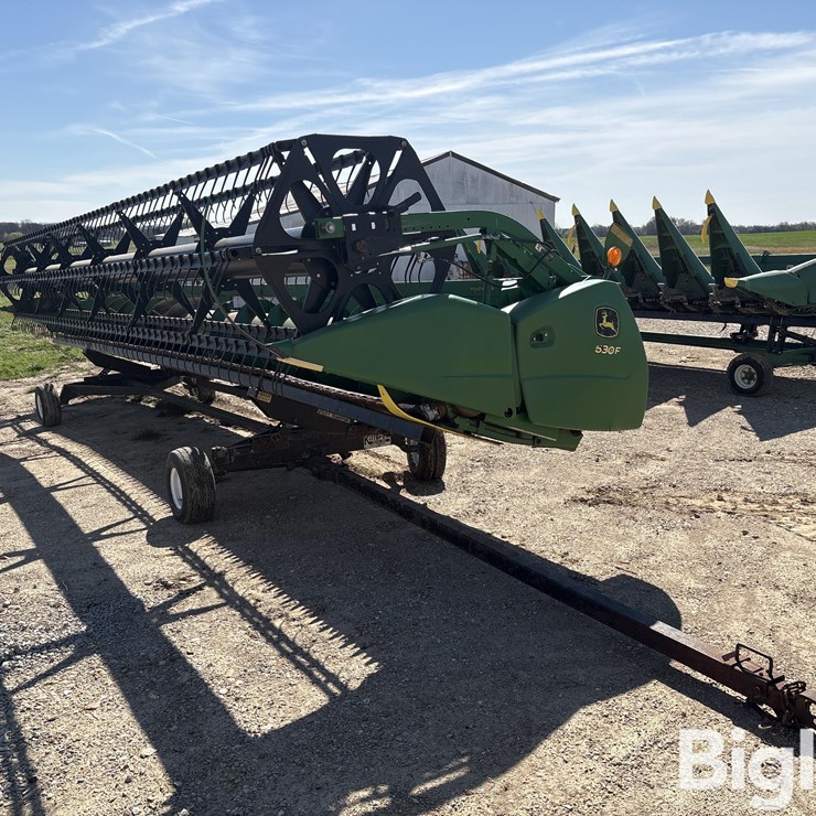 2010 JOHN DEERE 630F
