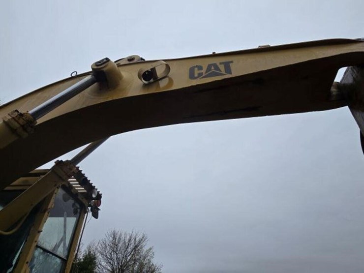 1990-caterpillar-245b-image-31