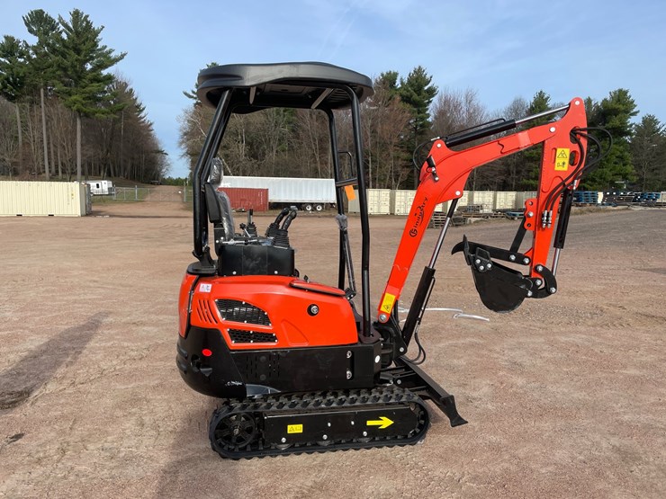 #5536-•-2026-cfg-ynt20-diesel-mini-excavator-image-6
