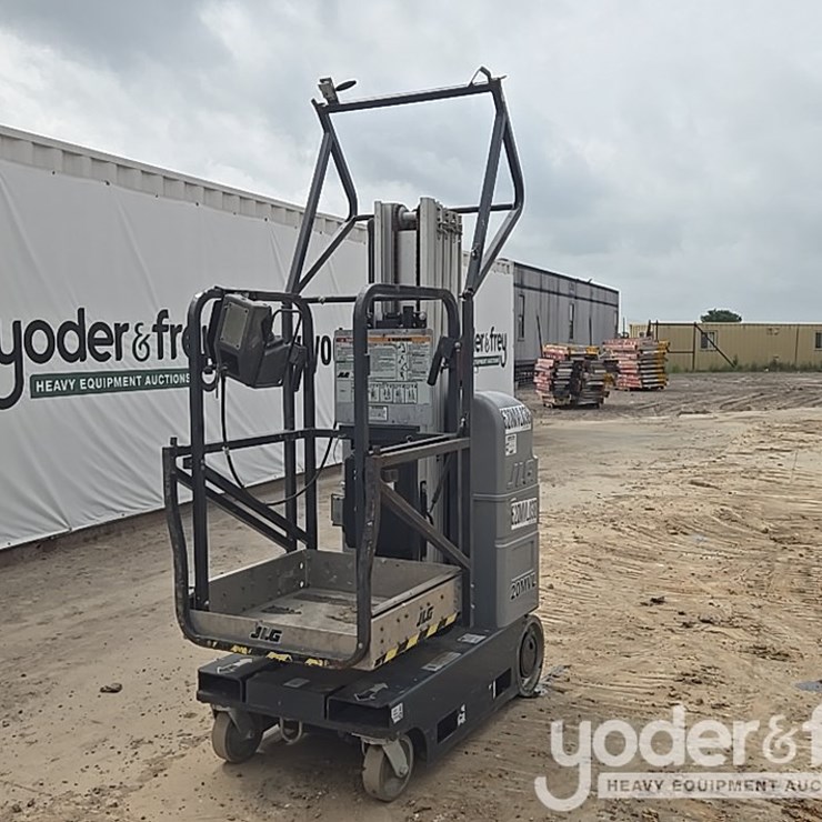 JLG 20MVL