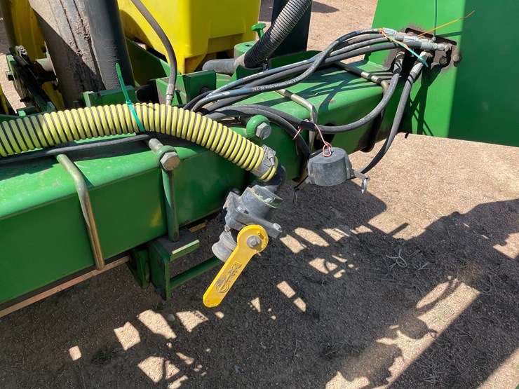 john-deere-7200-image-49