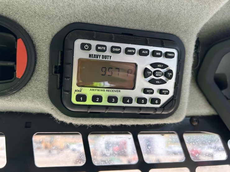 2023-bobcat-t66-image-29