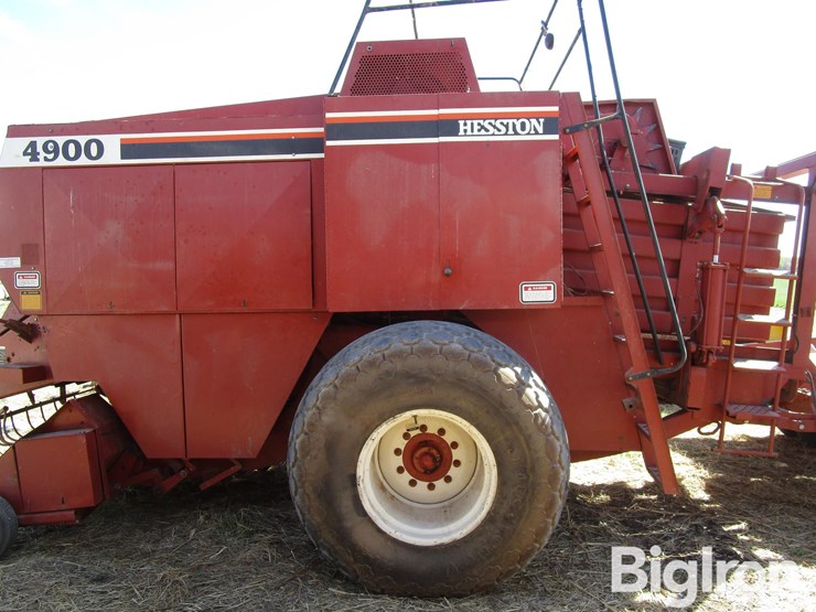 1989-hesston-4900-image-14