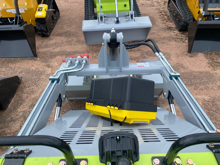 #5578-•-2026-ats-t-460-mini-skidsteer-image-13
