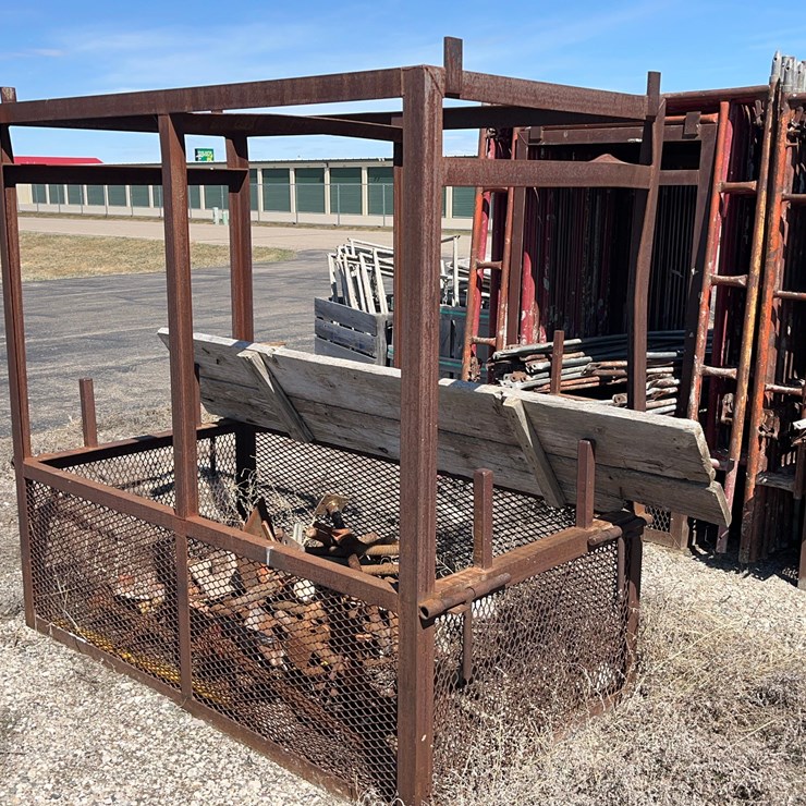scaffolding cage