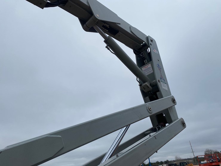 1995-skyjack-sjkb33n-image-36