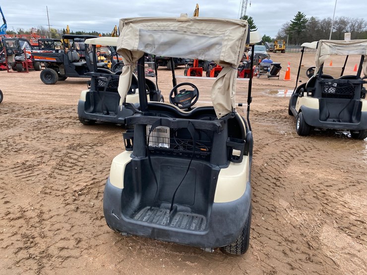 #1584-•-club-car-electric-golf-cart-with-charger-image-7