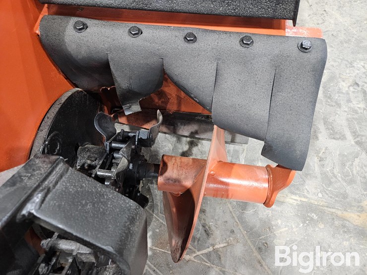 2002-ditch-witch-1820h-image-10
