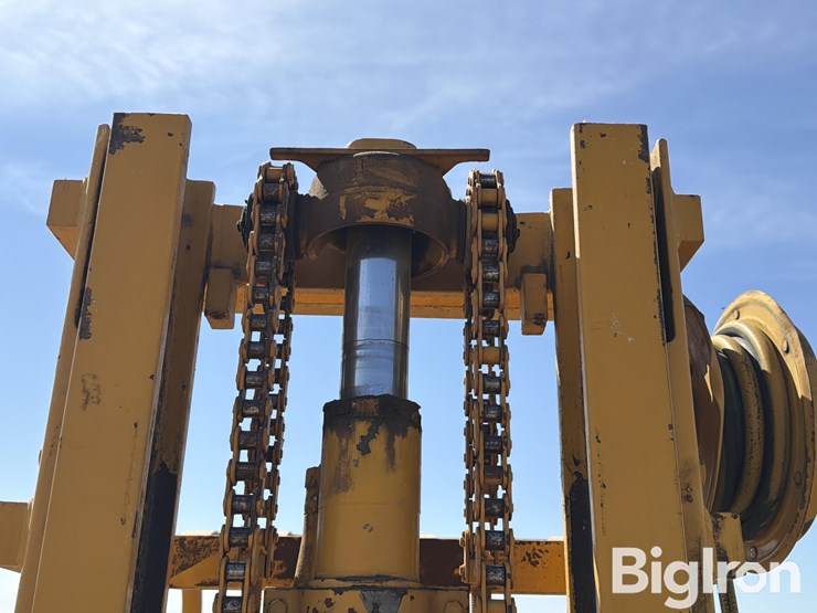 caterpillar-v40b-image-11
