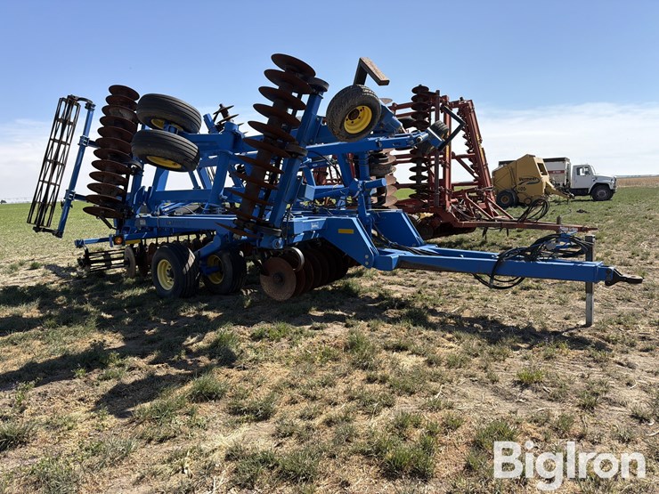 2010-landoll-7431-23-image-3