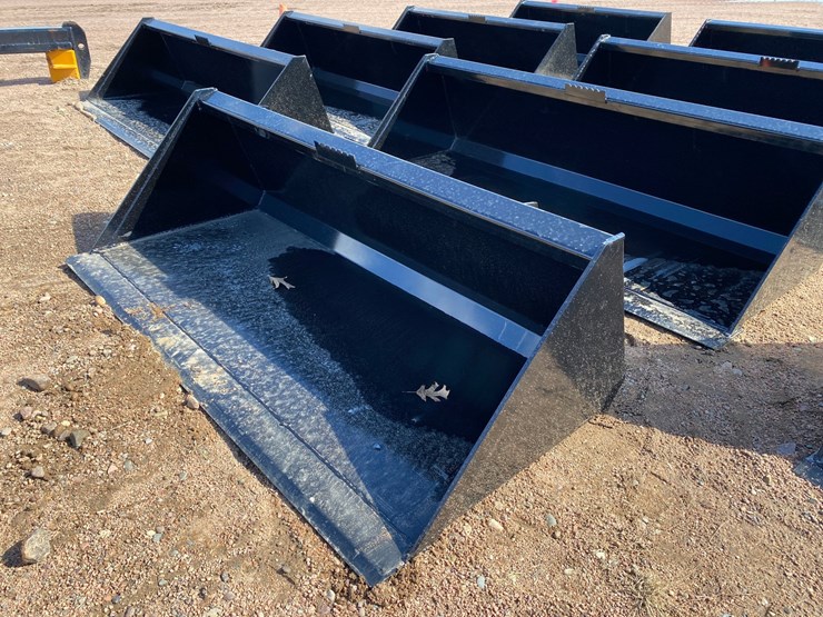 #4059-•-swict-66"-skid-steer-bucket-image-3