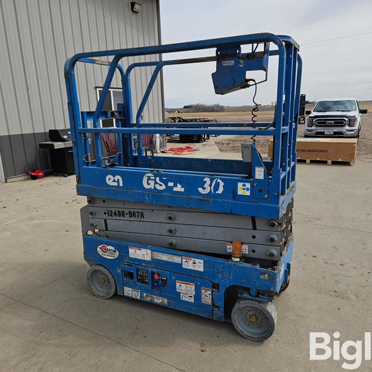 2016 GENIE GS1930
