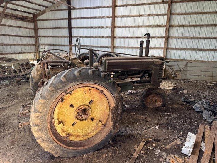 john-deere-tractor-image-5