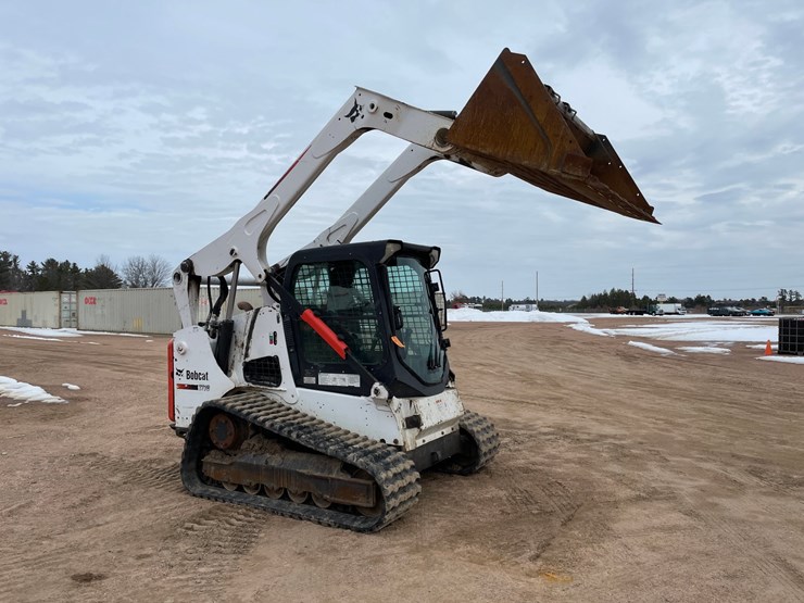 2016-bobcat-t770-image-45