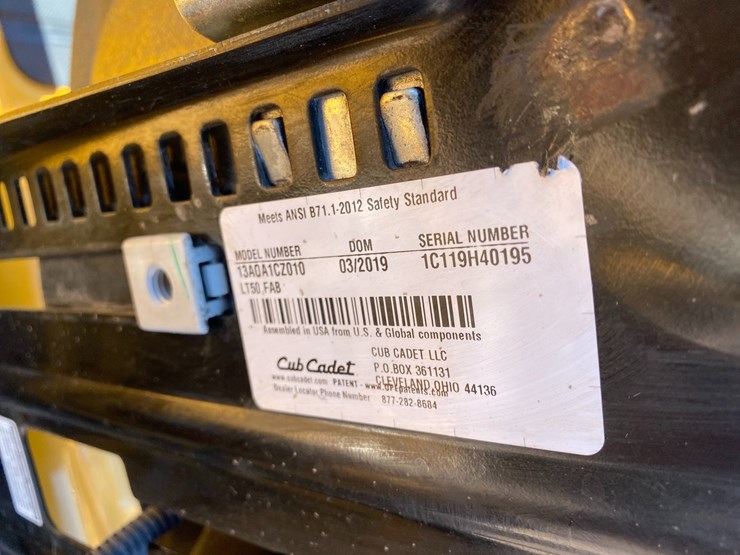 #1546-•-cub-cadet-xti-lt-50"-riding-lawn-mower-image-29